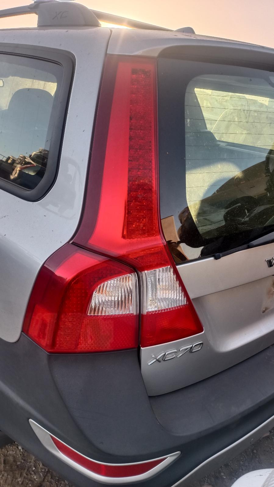 View Auto part Alternator Volvo Xc70 2008