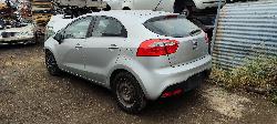 View Auto part Front Seat Kia Rio 2012