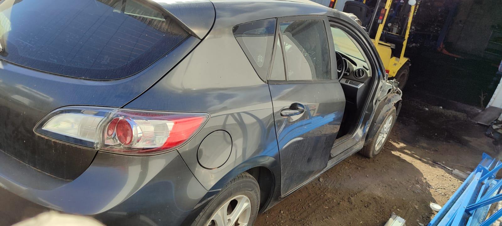 View Auto part Rear Spoiler Mazda 3 2012