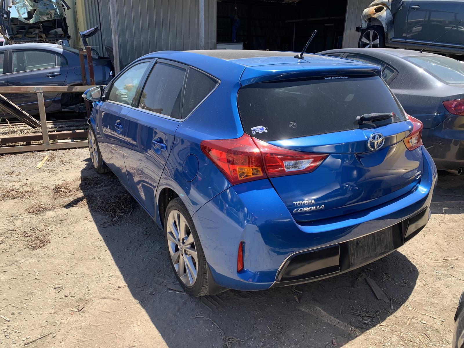 Right Rear Door Sliding Corolla Toyota 2014