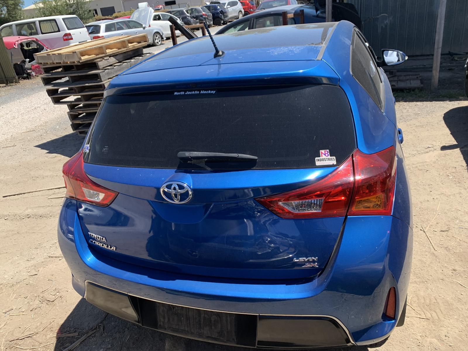 Right Rear Door Sliding Corolla Toyota 2014