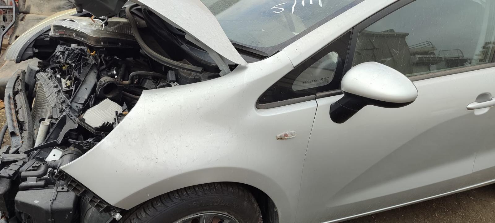 View Auto part Left Door Mirror Kia Rio 2012
