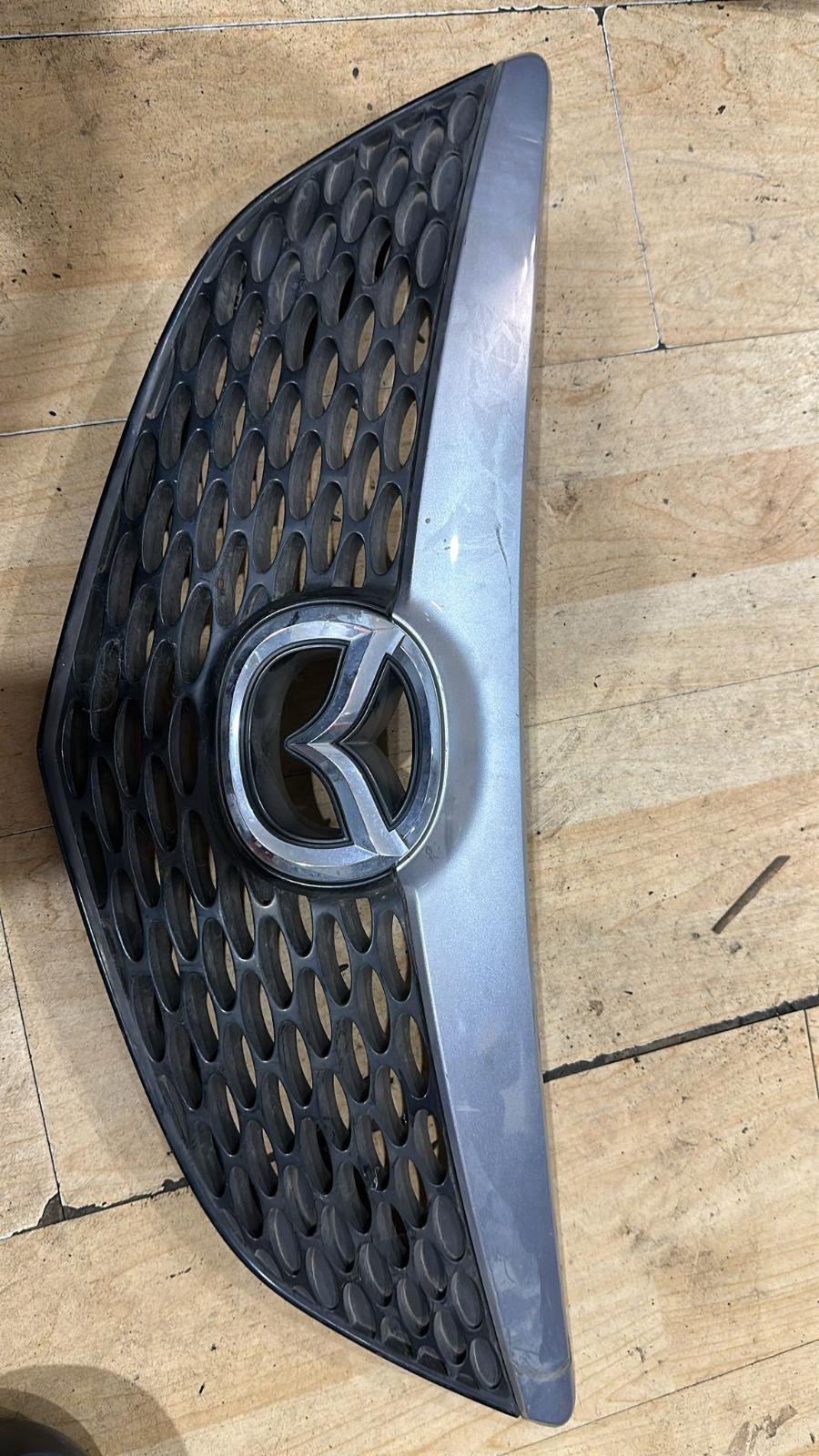 2003 Mazda 3 Grille View Auto part Grille Mazda 3 2003