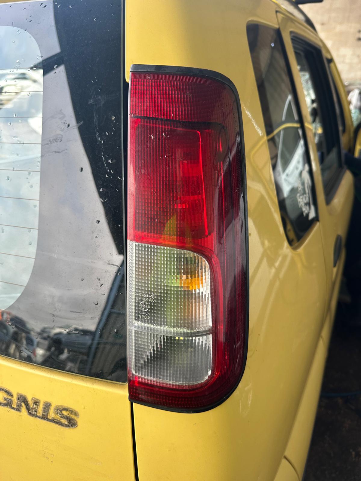 View Auto part Right Taillight Suzuki Ignis 2001