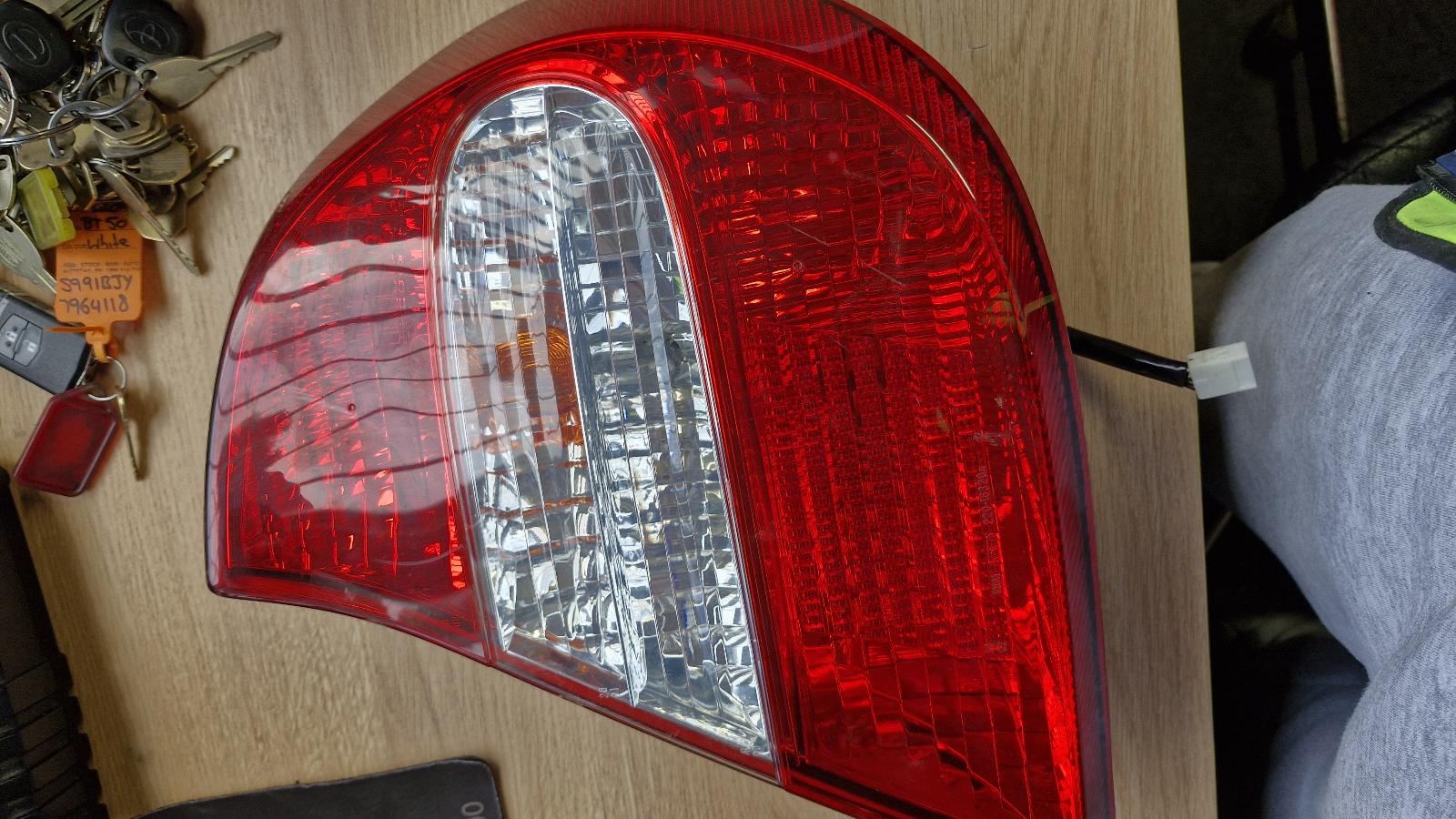 View Auto part Right Taillight Toyota Camry 2003