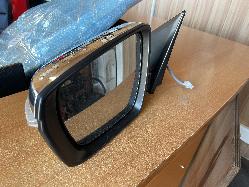 View Auto part Left Door Mirror Isuzu Dmax 2022