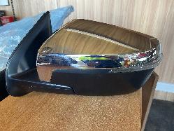 View Auto part Left Door Mirror Isuzu Dmax 2022