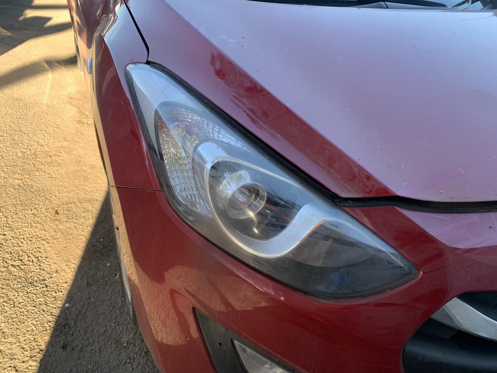 View Auto part Grille Hyundai I30 2015